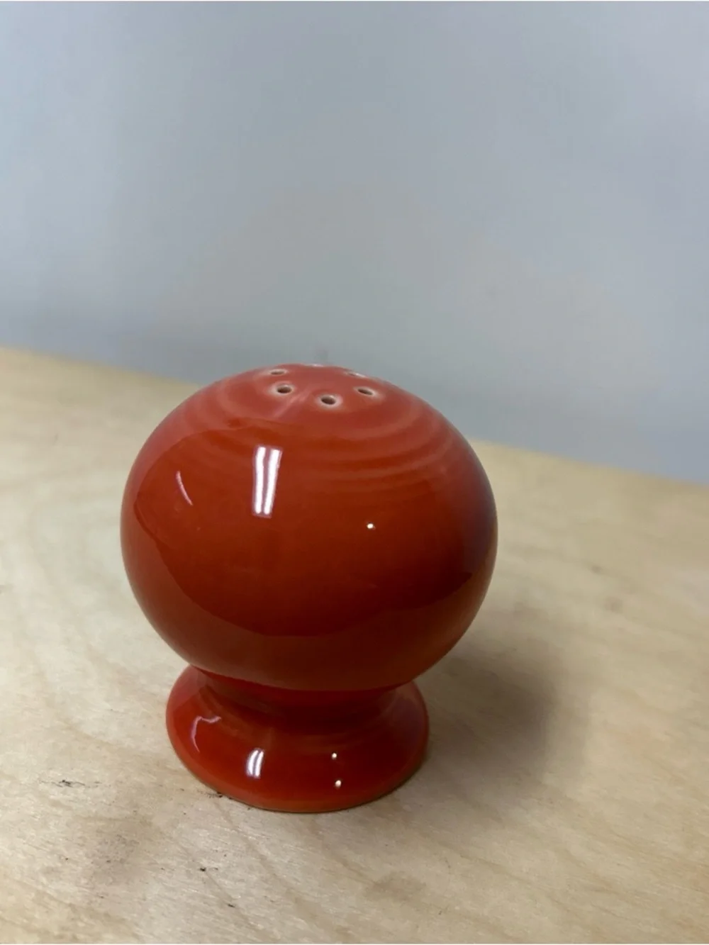 Vintage Fiestaware Round‎ Ball Bulb Salt OR Pepper Shakers Orange Rubber Stopper